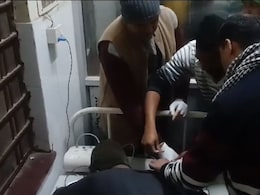 Rajasthan Firing: बजरी माफिया और पुलिस के बीच फायरिंग, तीन बदमाश घायल; एक पुलिसकर्मी को भी लगी गोली Rajasthan Firing: बजरी माफिया और पुलिस के बीच फायरिंग, तीन बदमाश घायल; एक पुलिसकर्मी को भी लगी गोली