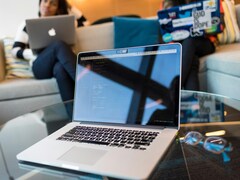 ब्रांडेड लैपटॉप पर चल रही है शानदार सेल, जल्दी से Amazon से हैवी डिस्काउंट में कर लें ऑर्डर