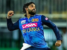 वानिन्दु हसरंगा ने रचा इतिहास, T20 में बनाया वर्ल्ड रिकॉर्ड, ऐसा कर विश्व क्रिकेट को चौंकाया वानिन्दु हसरंगा ने रचा इतिहास, T20 में बनाया वर्ल्ड रिकॉर्ड, ऐसा कर विश्व क्रिकेट को चौंकाया