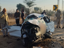 Rajasthan: बीकानेर में वॉल्वो बस और कार की जबदस्त भिड़ंत,उड़े परखच्चे; मां- बेटी समेत तीन की मौत Rajasthan: बीकानेर में वॉल्वो बस और कार की जबदस्त भिड़ंत,उड़े परखच्चे; मां- बेटी समेत तीन की मौत