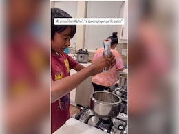 Cooking Turns Into Comedy: Mother And Son's Hilarious Ginger-Garlic Paste Mix-Up Is Trending Cooking Turns Into Comedy: Mother And Son's Hilarious Ginger-Garlic Paste Mix-Up Is Trending