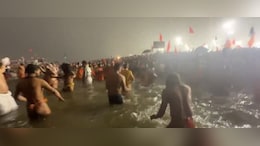 मकर संक्रांति पर श्रद्धालुओं ने नर्मदा नदी में किया स्नान, CM यादव ने दी पर्व की शुभकामनाएं