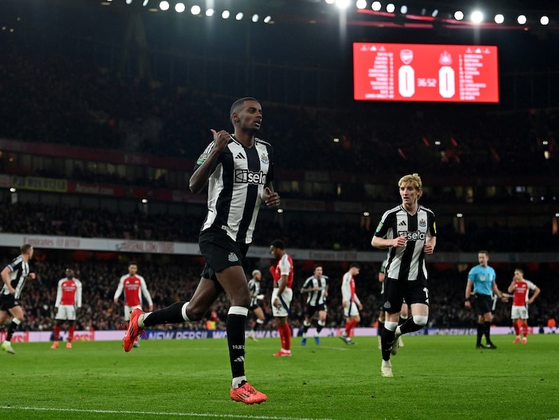 Newcastle Win At Arsenal To Put One Foot In League Cup Final Football