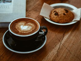 Impact Of Coffee On Heart Health: सुबह, दोपहर या रात, कॉफी पीने का सही समय क्या है, किस टाइम कॉफी पीने से मिलेगा हार्ट को फायदा Impact Of Coffee On Heart Health: सुबह, दोपहर या रात, कॉफी पीने का सही समय क्या है, किस टाइम कॉफी पीने से मिलेगा हार्ट को फायदा