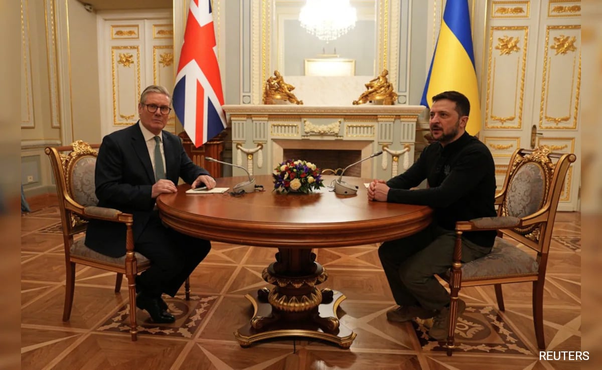 Keir Starmer Signs "Landmark" 100Year Partnership Agreement With Ukraine