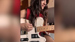 Jasleen Royal Becomes The First Indian Artist To Open For Coldplay On Their India Tour