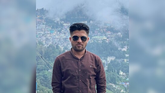 पत्रकार मुकेश चंद्राकर की तलाश जारी, भाई युकेश ने की मदद की अपील, IG सुंदरराज पी ने कहा- कुछ सुराग मिले हैं | Bijapur journalist Mukesh Chandrakar missing police team ...