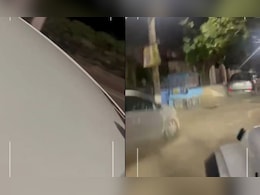 जयपुर में शख्स को 4 किमी तक बोनट पर बैठा घुमाता रहा सनकी ड्राइवर, वायरल हो रहा वीडियो जयपुर में शख्स को 4 किमी तक बोनट पर बैठा घुमाता रहा सनकी ड्राइवर, वायरल हो रहा वीडियो