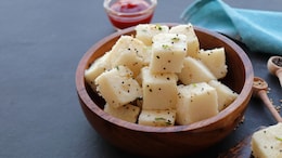 Too Busy For Breakfast? Make Instant White Dhokla In Minutes And Stay Healthy!