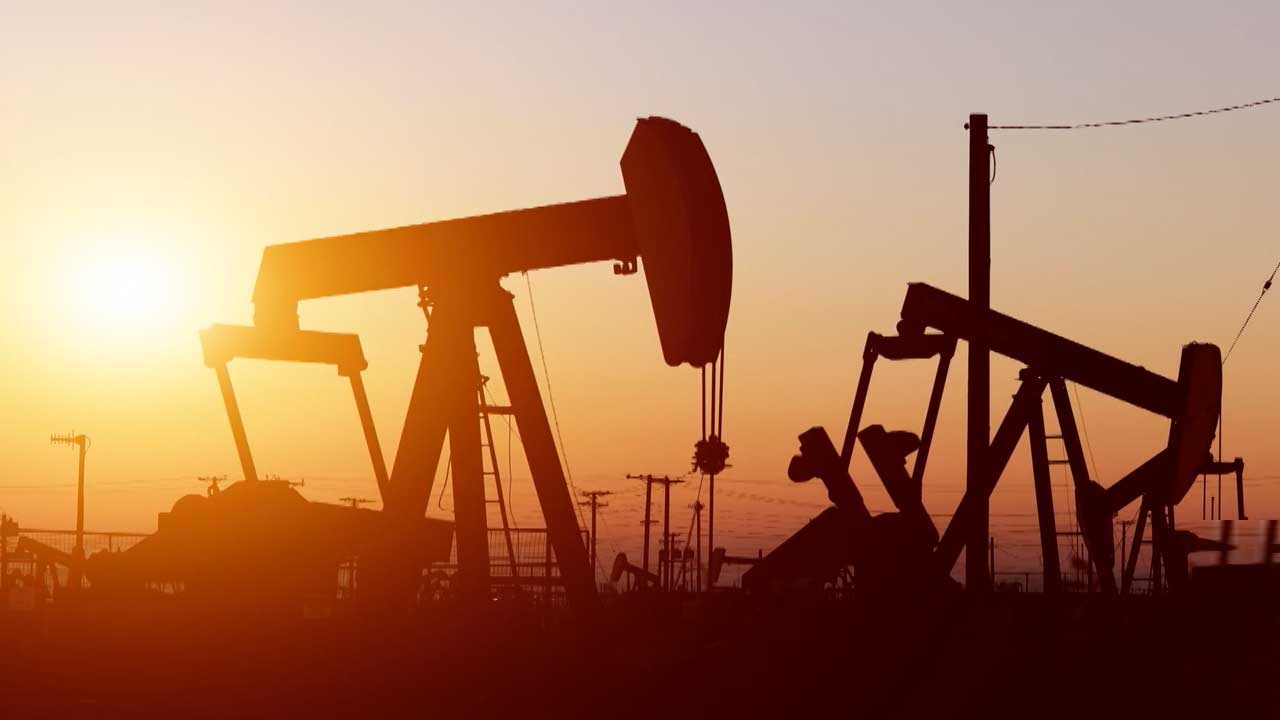 Oil Prices Hits Four-Month High | Global Air Finance Summit To Take Stock Of Jet Shortages