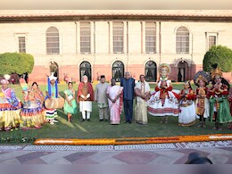 राष्ट्रपति भवन के ऐट होम कार्यक्रम में दिखे दक्षिण भारत के रंग राष्ट्रपति भवन के ऐट होम कार्यक्रम में दिखे दक्षिण भारत के रंग