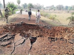 Naxal Attack in Bijapur: छत्तीसगढ़ में बड़ा नक्सली हमला, IED ब्लास्ट कर पिकअप वाहन को उड़ाया, 8 जवान व एक ड्राइवर शहीद Naxal Attack in Bijapur: छत्तीसगढ़ में बड़ा नक्सली हमला, IED ब्लास्ट कर पिकअप वाहन को उड़ाया, 8 जवान व एक ड्राइवर शहीद