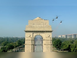 Republic Day 2025: कर्तव्य पथ पर दिखी 'स्वर्णिम भारत, विरासत और विकास' की झलक Republic Day 2025: कर्तव्य पथ पर दिखी 'स्वर्णिम भारत, विरासत और विकास' की झलक