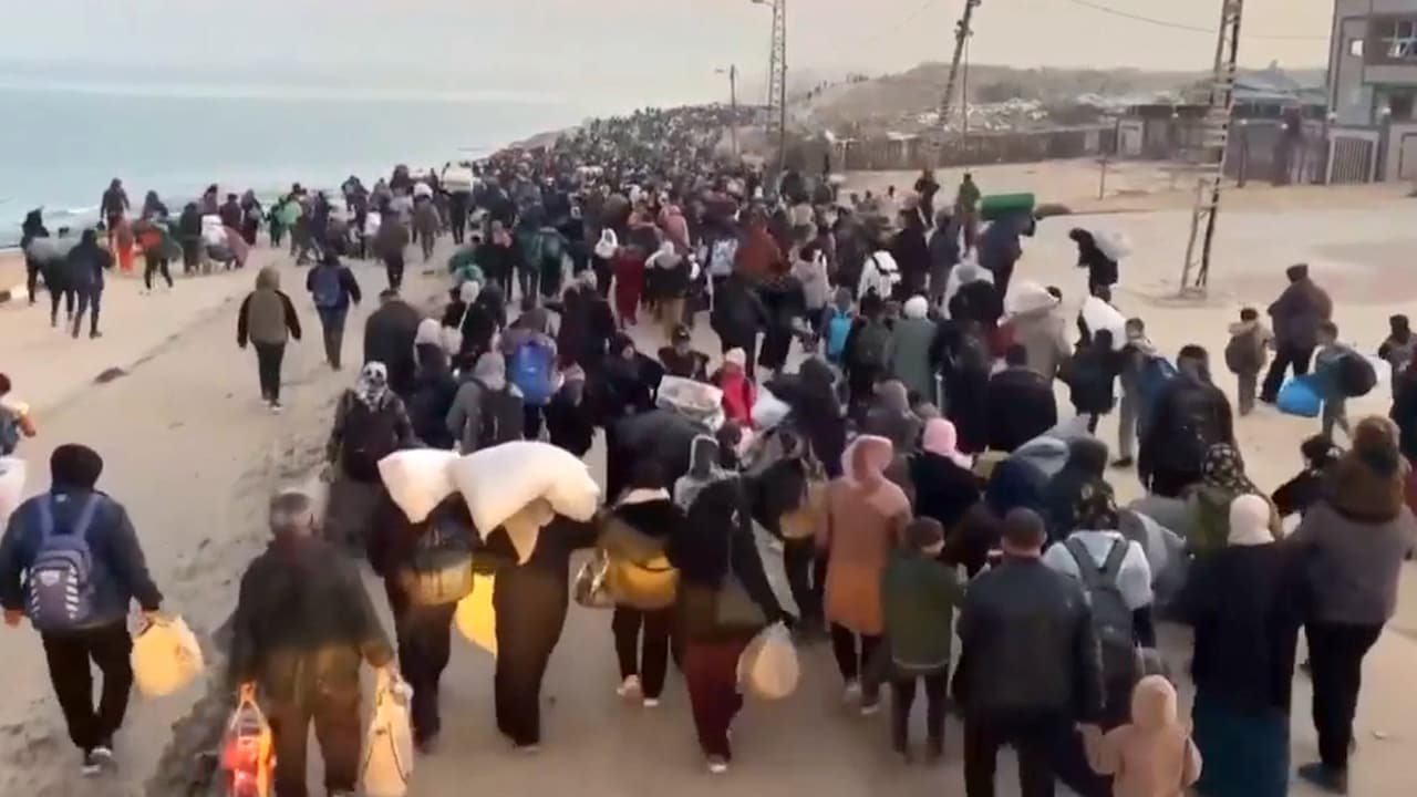 Israel Allows Palestinians To Return To North Gaza