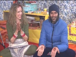 Maha Kumbh 2025: India's Siddharth Marries Greece's Penelope With Vedic Rituals Maha Kumbh 2025: India's Siddharth Marries Greece's Penelope With Vedic Rituals