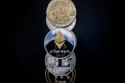 Bitcoin Soars Over 120%, Hits $100k In 2024 | Wall Street Loses Ground Bitcoin Soars Over 120%, Hits $100k In 2024 | Wall Street Loses Ground