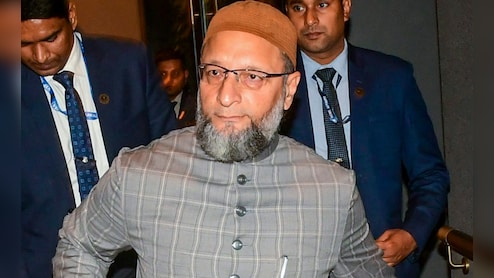 "Buffoon-In-Chief In White House": A Owaisi Targets Trump Over India Tariff