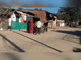 नसबंदी कैंप में ऑपरेशन कराने आई थी महिला, घर पहुंचाने के लिए नहीं मिली एम्बुलेंस! हाथ ठेले पर ले गए परिजन