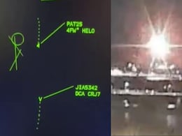 Traffic Control Radar Shows Moment When US Jet Collided With Chopper Traffic Control Radar Shows Moment When US Jet Collided With Chopper