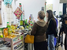 बुरहानपुर के केले और हल्दी को मिली वैश्विक पहचान, रूस में लगी प्रदर्शनी, MP की हो रही तारीफ बुरहानपुर के केले और हल्दी को मिली वैश्विक पहचान, रूस में लगी प्रदर्शनी, MP की हो रही तारीफ