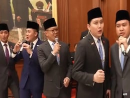 Watch: A Bollywood Classic At President's Banquet By Indonesian Delegation Watch: A Bollywood Classic At President's Banquet By Indonesian Delegation