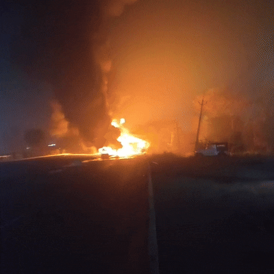 Rajasthan Accident: दिल्ली-जयपुर हाईवे पर केमिकल से भरा टैंकर पलटा, लगी भीषण आग, दो क्रेन भी चपेट में आईं