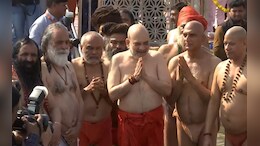 Video : गृह मंत्री अमित शाह ने संगम में लगाई डुबकी, CM योगी समेत कई साधु-संत रहे मौजूद