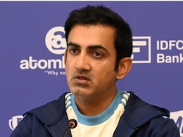 Gautam Gambhir News: गौतम गंभीर से खुश नहीं टीम के अधिकतर खिलाड़ी! इरफान पठान बोले- 'ड्रेसिंग रूम में जो हुआ वह बाहर नहीं आना चाहिए'