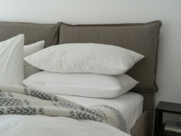 क्या आप भी ढूंढ रहे हैं अपने लिए एक बेस्ट मैट्रेस? Amazon की सेल से अभी अफोर्डेबल प्राइस में खरीदें