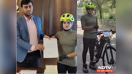 16 हजार KM. की यात्रा पूरी करके छतरपुर पहुंची&nbsp;एथलीट आशा, कन्याकुमारी से ये संदेश लेकर चल रहीं हैं...
