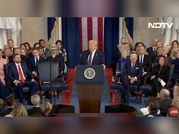 US का स्वर्ण काल शुरू, किसी वजह से जिंदा हूं : ट्रंप ने शपथ लेते ही 'अमेरिका फर्स्ट' की बात कही US का स्वर्ण काल शुरू, किसी वजह से जिंदा हूं : ट्रंप ने शपथ लेते ही 'अमेरिका फर्स्ट' की बात कही