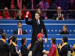 Watch: Donald Trump's "Tall" Son Barron Steals Spotlight At His Inauguration Watch: Donald Trump's "Tall" Son Barron Steals Spotlight At His Inauguration