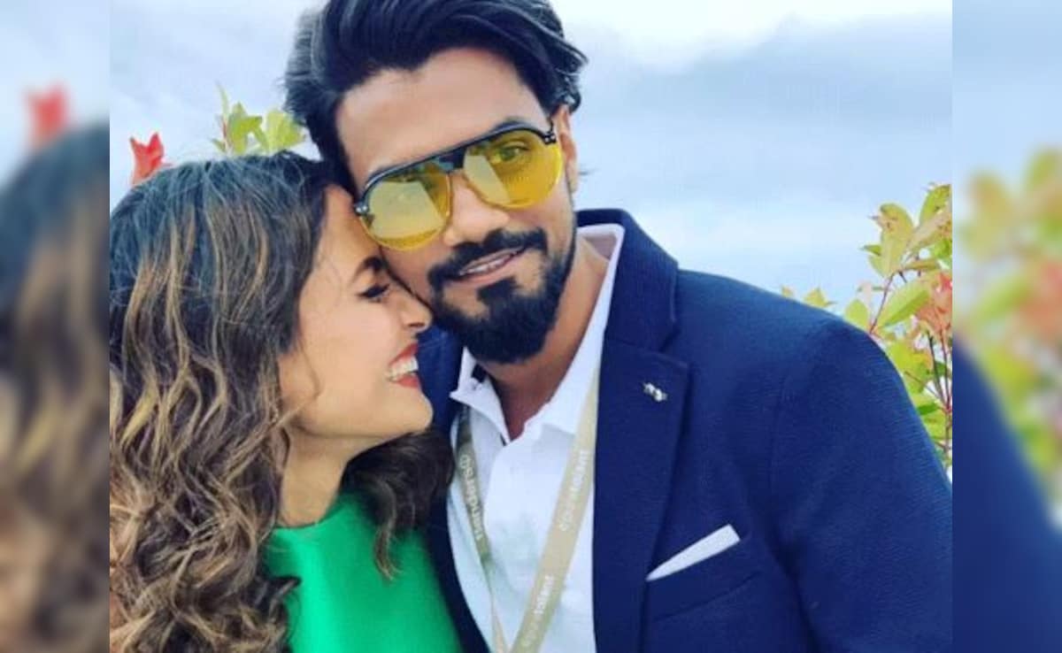 Amid Cancer Battle, Hina Khan On Her \, image size:1200x738