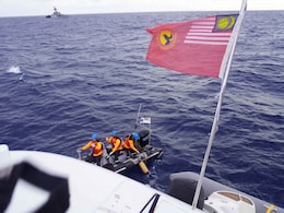 Indian Navy Provides Assistance To Sailing Vessel With 5 Chinese Nationals Indian Navy Provides Assistance To Sailing Vessel With 5 Chinese Nationals