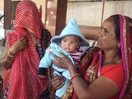 Rajasthan: मां ने 6 महीने के मासूम बेटे को रेलवे स्टेशन पर लावारिस छोड़ा, हाथ में थी चिट्ठी; जिसे पढ़कर हो जाएंगे भावुक  Rajasthan: मां ने 6 महीने के मासूम बेटे को रेलवे स्टेशन पर लावारिस छोड़ा, हाथ में थी चिट्ठी; जिसे पढ़कर हो जाएंगे भावुक