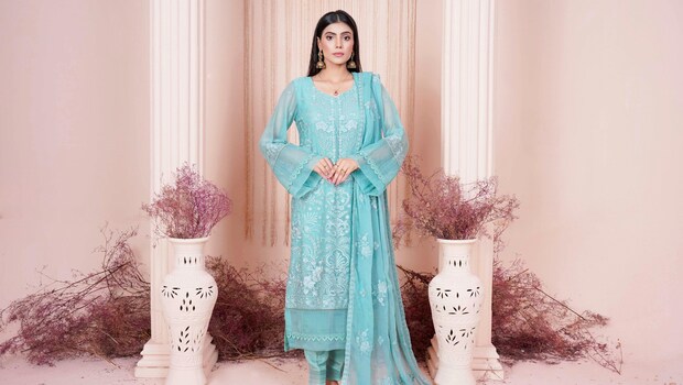 Top Deals On W Women Kurtas From Myntra