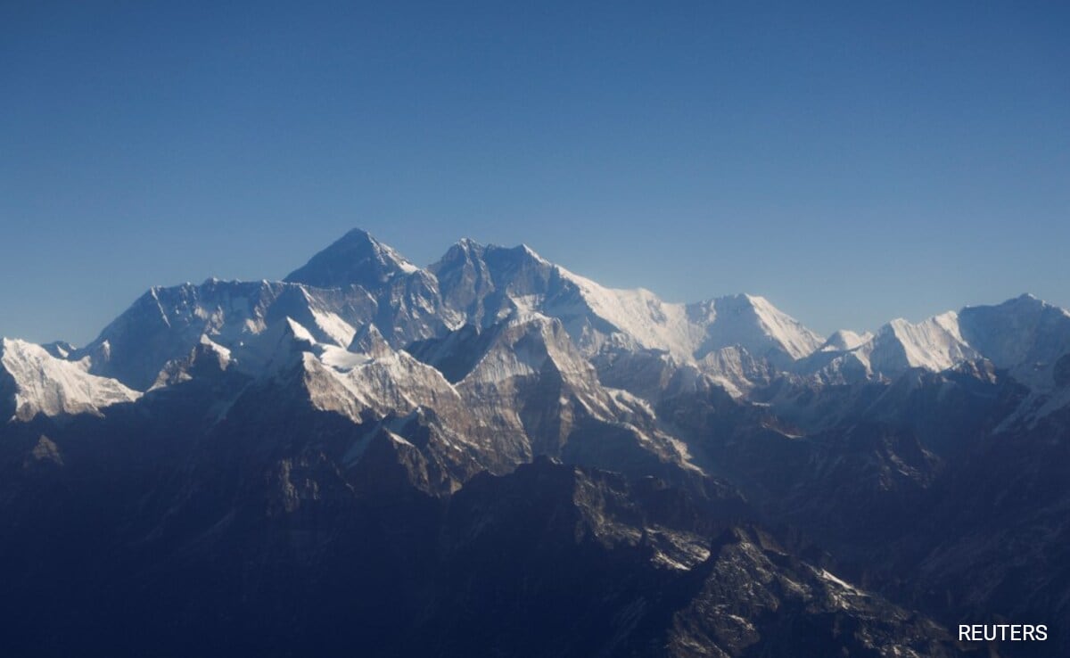 Two Mountains 100 Times Taller Than Mount Everest Discovered Deep