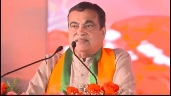union-minister-nitin-gadkari -expresses-displeasure-ahilyanagar-shirdi-highway-construction-work