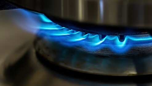 Noida Men Sleep After Leaving 'Chhole' On Burning Stove, Die Hours Later