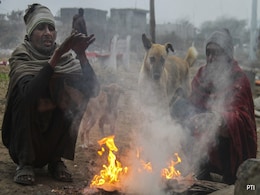 Delhi Temperature Drops To 6.4 Degrees, City Battles Cold Wave, Dense Fog Delhi Temperature Drops To 6.4 Degrees, City Battles Cold Wave, Dense Fog