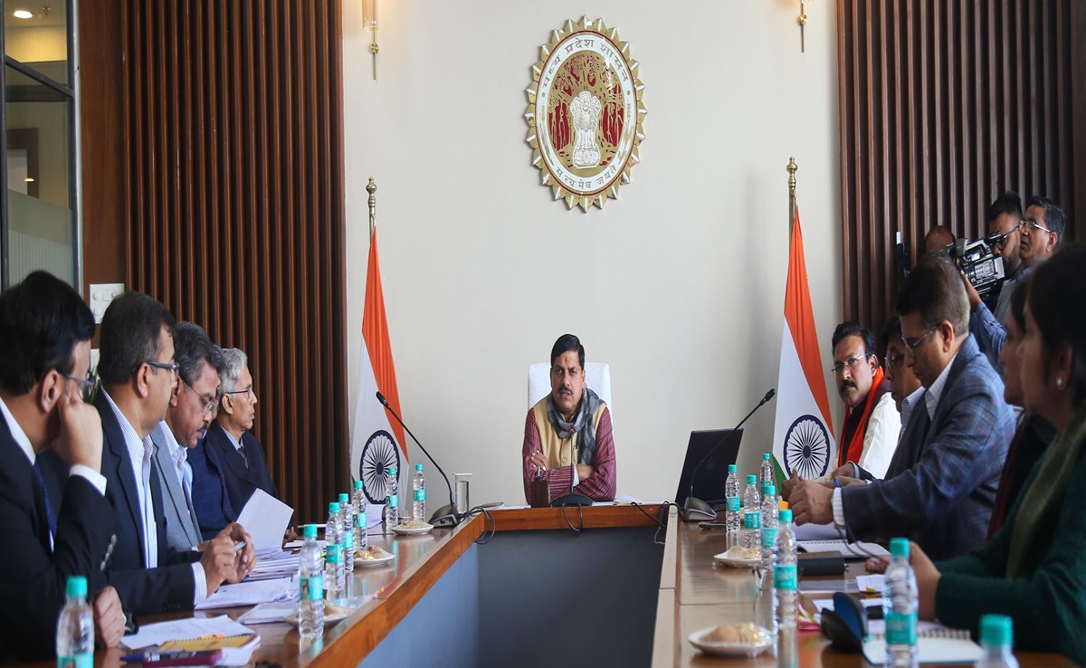 CM मोहन ने कहा- विकास का विजन डॉक्यूमेंट तैयार करें सभी MLA, कोई भी पात्र व्यक्ति सरकार की योजनाओं से...