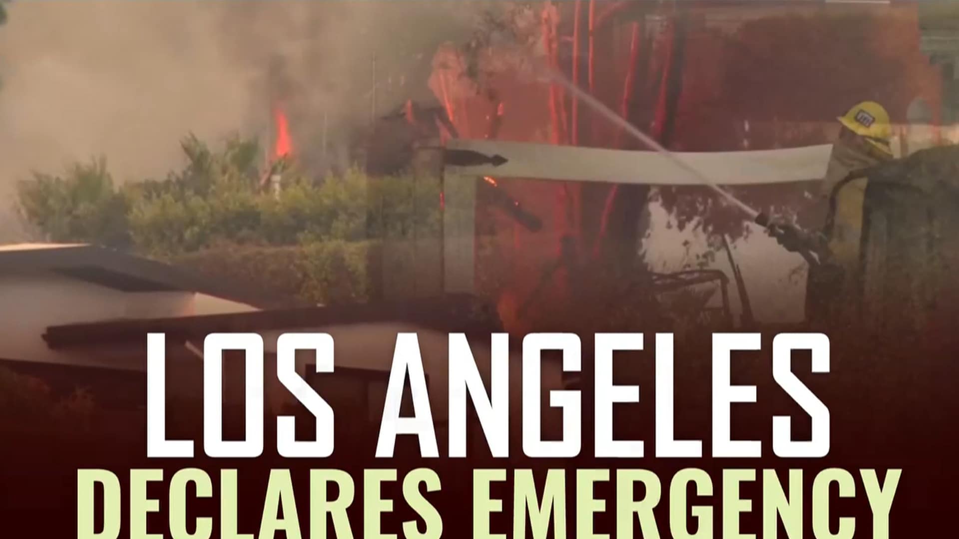 US: Wildfire Surges From 20 To 1,200 Acres In Hours