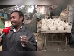 महाकुंभ मेले में मिट्टी के चूल्हे और कंडे की है बड़ी डिमांड, लेकिन कुम्हार क्यों निराश?