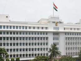 Anukampa Recruitment: अनुकंपा तत्त्वावर मेगा भरती! तब्बल 10,000 जागा भरल्या जाणार; राज्य सरकारचा निर्णय