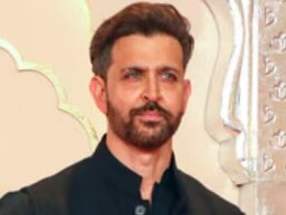 ऋतिक रोशन की हैंड राइटिंग देख फैन्स हुए इंप्रेस, बोले- जैसा दिखता है वैसा ही लिखता है ऋतिक रोशन की हैंड राइटिंग देख फैन्स हुए इंप्रेस, बोले- जैसा दिखता है वैसा ही लिखता है