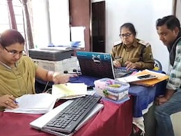 तलाक-तलाक-तलाक... फिर घर से निकाला बाहर!  5 लोगों पर एफआईआर दर्ज तलाक-तलाक-तलाक... फिर घर से निकाला बाहर!  5 लोगों पर एफआईआर दर्ज