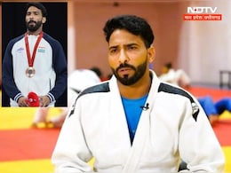 अर्जुन अवाॅर्डी बने कपिल, जानें कैसा रहा खेतों से लेकर पेरिस पैरा ओलंपिक तक का सफर अर्जुन अवाॅर्डी बने कपिल, जानें कैसा रहा खेतों से लेकर पेरिस पैरा ओलंपिक तक का सफर