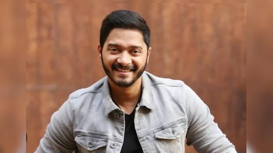 Bollywood News: एक्टर श्रेयस तलपड़े समेत 13 पर FIR दर्ज, जानें पूरा मामला | Shreyas  Talpade bollywood news alok nath emergency bollywood actor