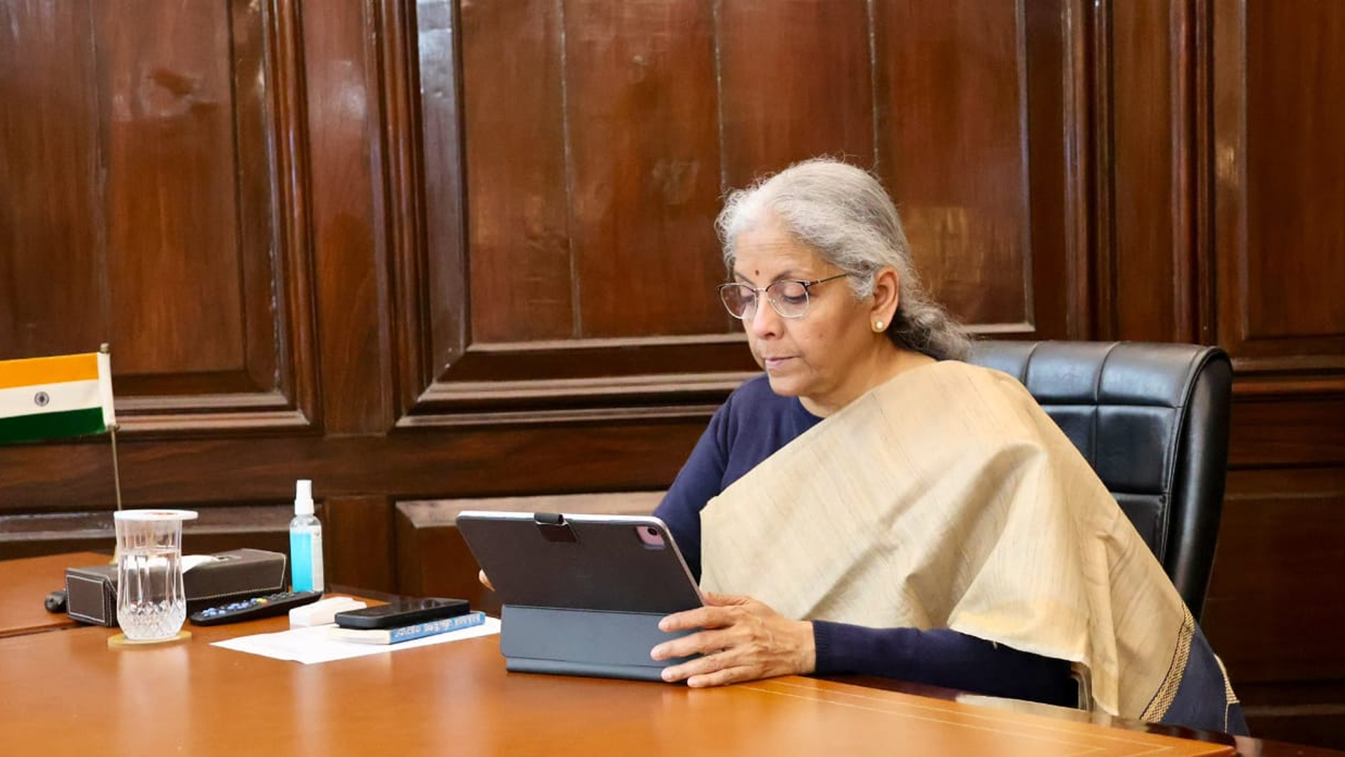 India Ascends Budget Special | Economic Survey Projects 6.8% Growth | India Ascends Decodes Key Points