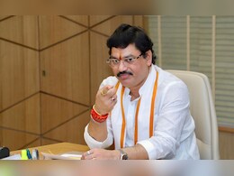 Dhananjay Munde: धनंजय मुंडे यांचं राजीनामा देण्याचं ठरलं? 'त्या' ट्विटने ट्वीस्ट Dhananjay Munde: धनंजय मुंडे यांचं राजीनामा देण्याचं ठरलं? 'त्या' ट्विटने ट्वीस्ट